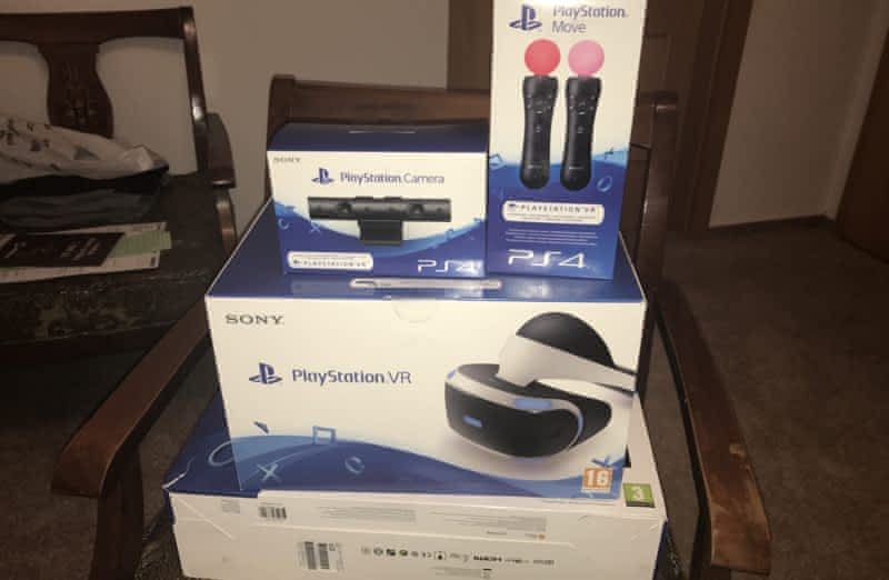 Playstation 4 pro 1TB + VR kit Apple Bazar