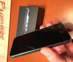 Prodám iPhone 5 black (32GB) – levně