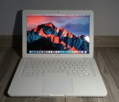Macbook (Late 2009)