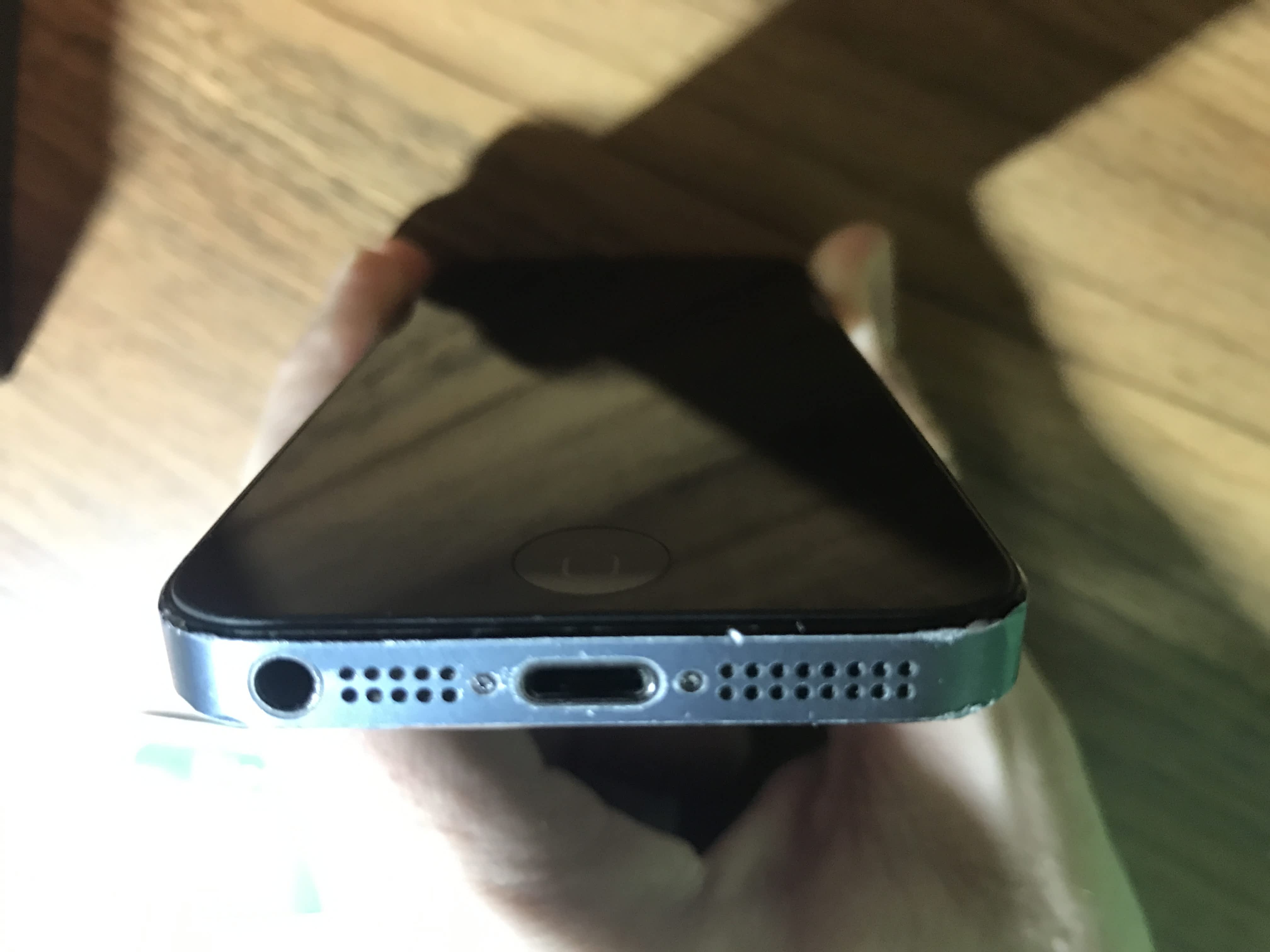 iPhone 5 64Gb SPACE GREY Apple Bazar