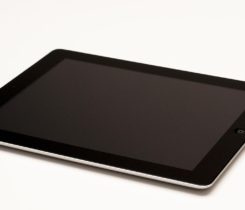 iPad 4. Wi-Fi + Cellular 32GB