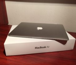 MacBook Air 13" mid 2013 256GB SSD