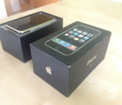 Prodám iPhone 2G v TOP Stavu