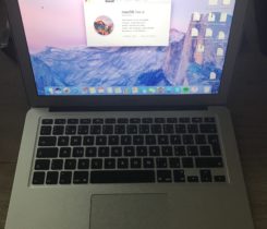 MacBook Air Early 2015 13"