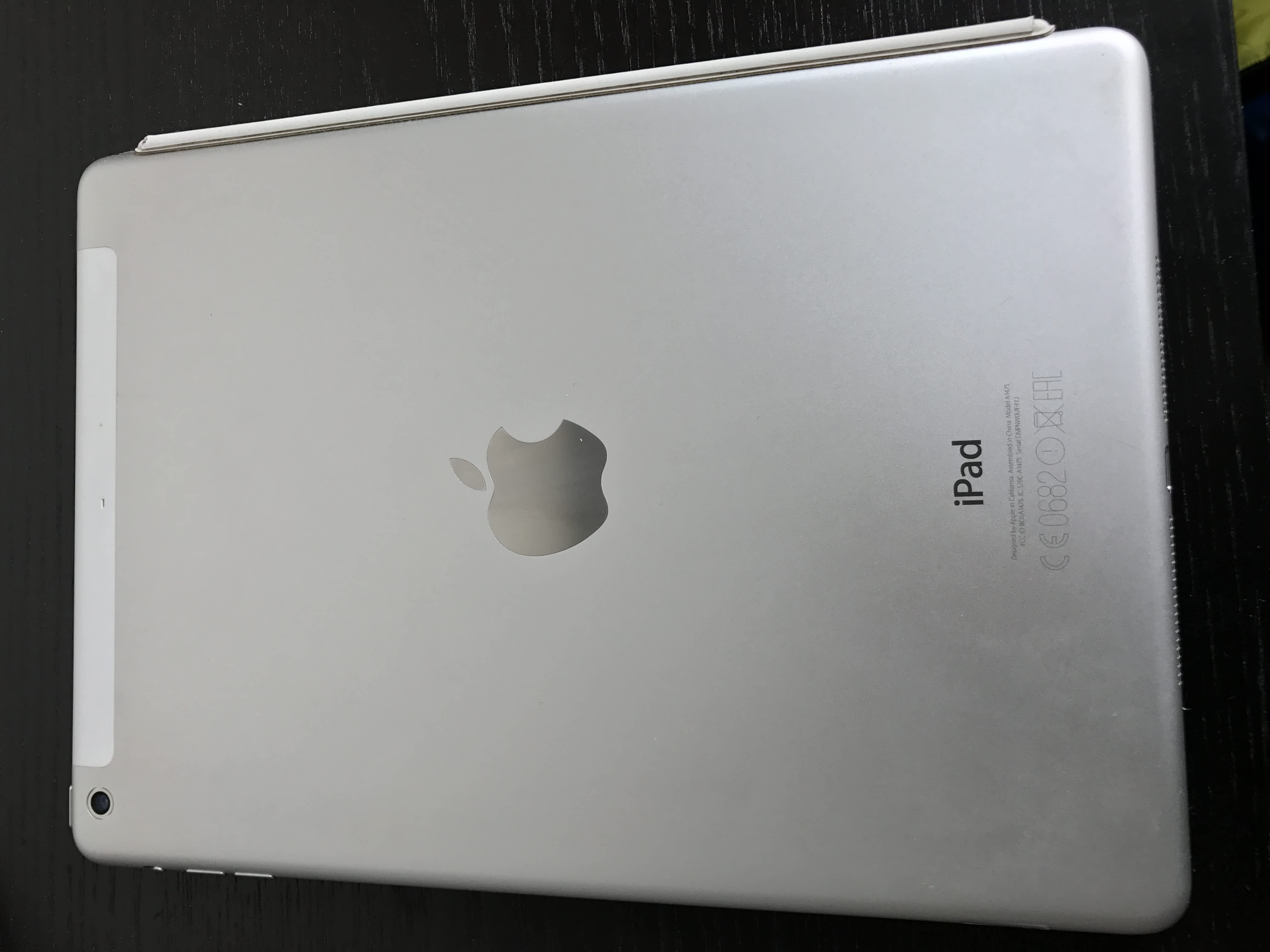 iPad Air WiFi + Cellular 32GB White - Apple Bazar