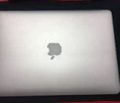 MacBook Air – 128GB/8 GB RAM, nový