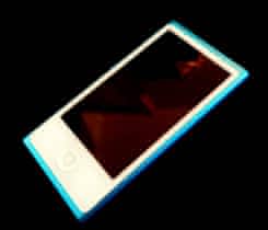 MP3 přehrávač APPLE iPod nano 16GB, modr