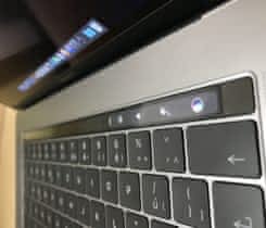 Macbook Pro 2016, Touchbar, 15", 240GB