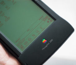 Apple MessagePad 2000