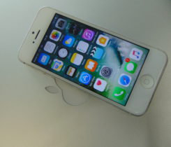 iPhone 5,  16 Gb, Stříbrný