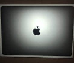 MacBook Pro 13,3”
