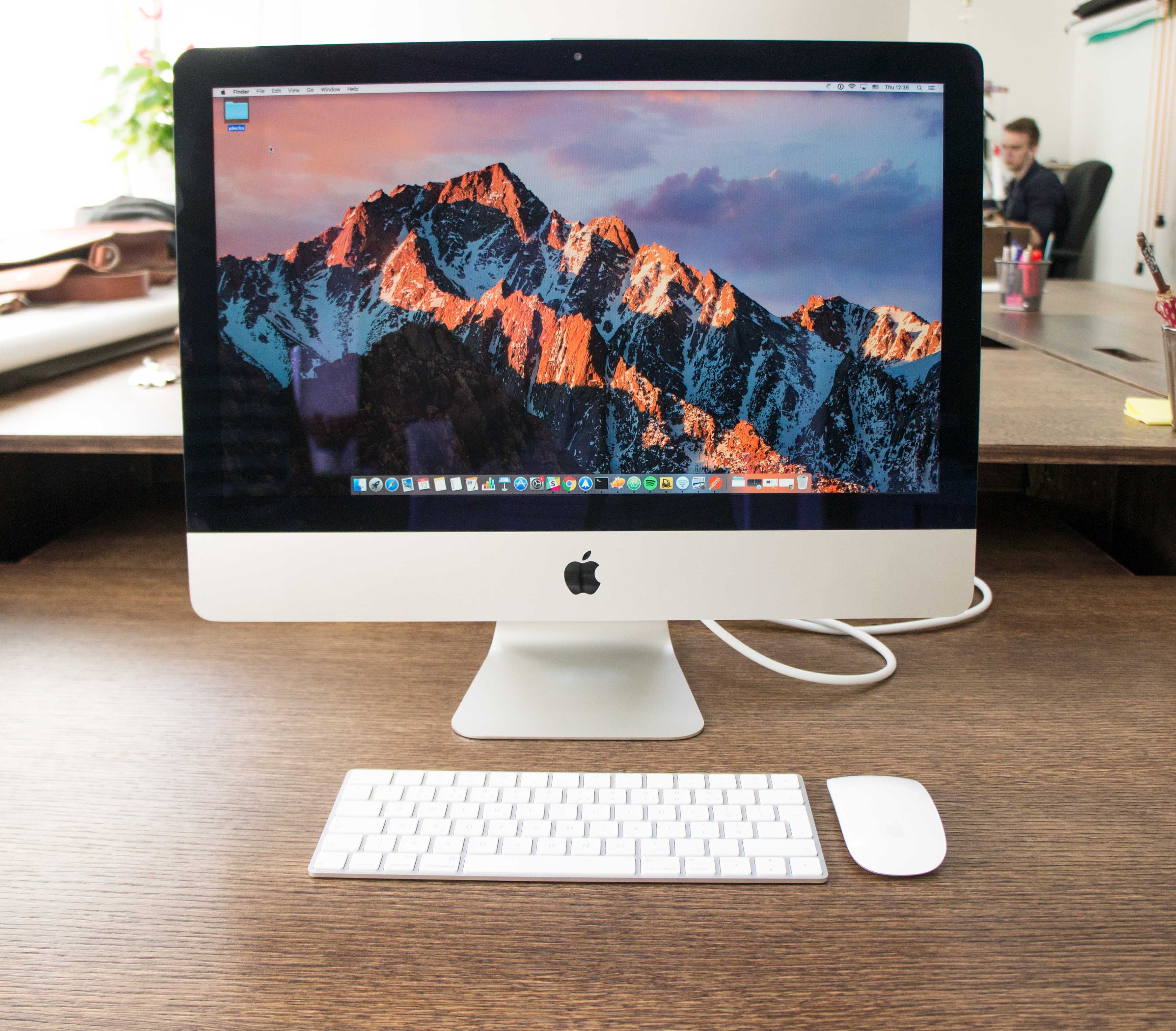 Apple iMac 21,5 (Late 2015) - Apple Bazar