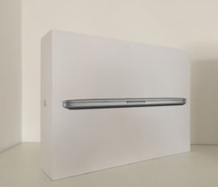 Prodám MacBook Pro 13“