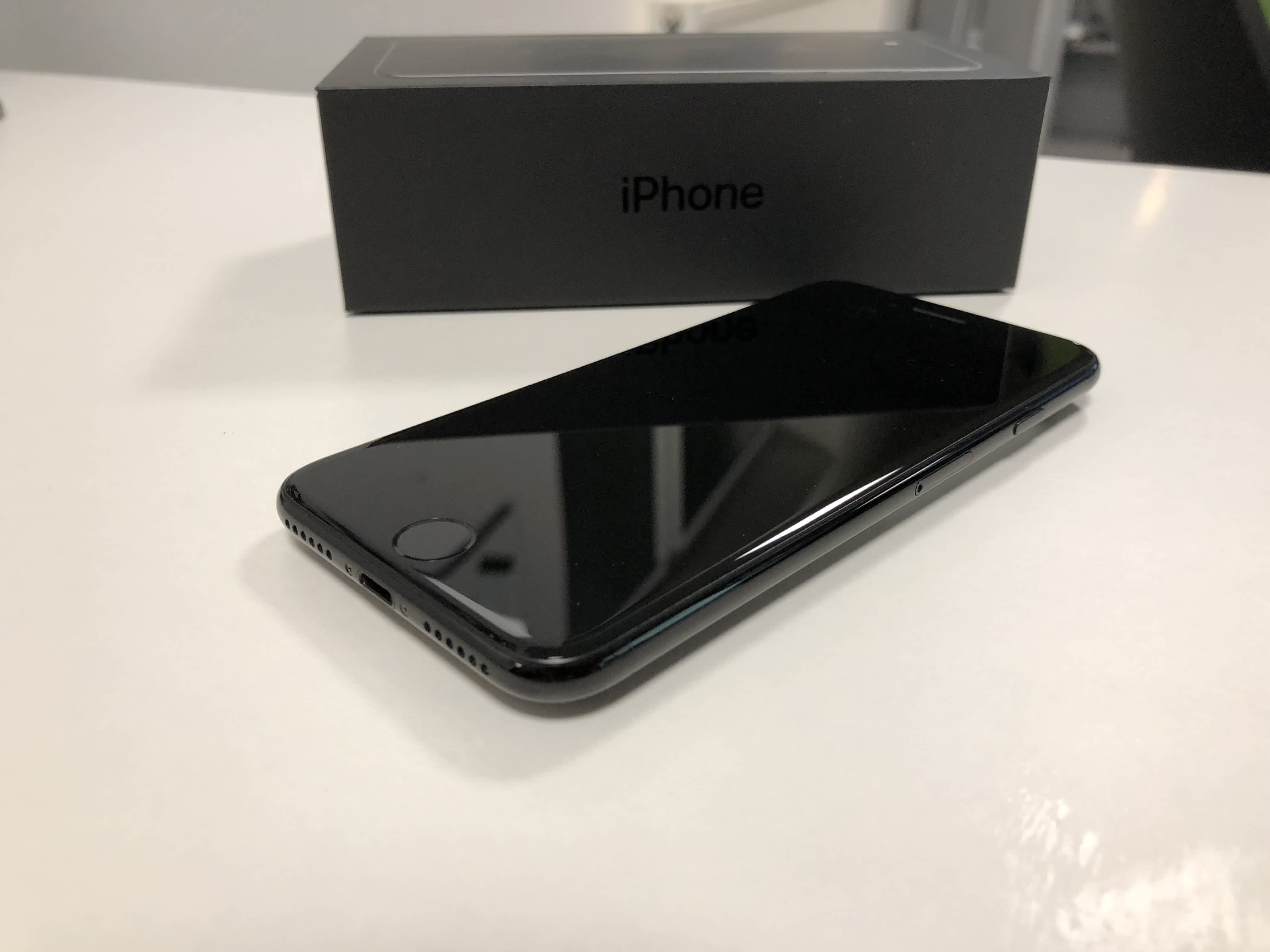 iPhone 7 Plus Jet Black 256 GB docomo-