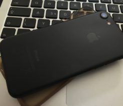 iPhone 7 128GB, stav nového, ručím za to