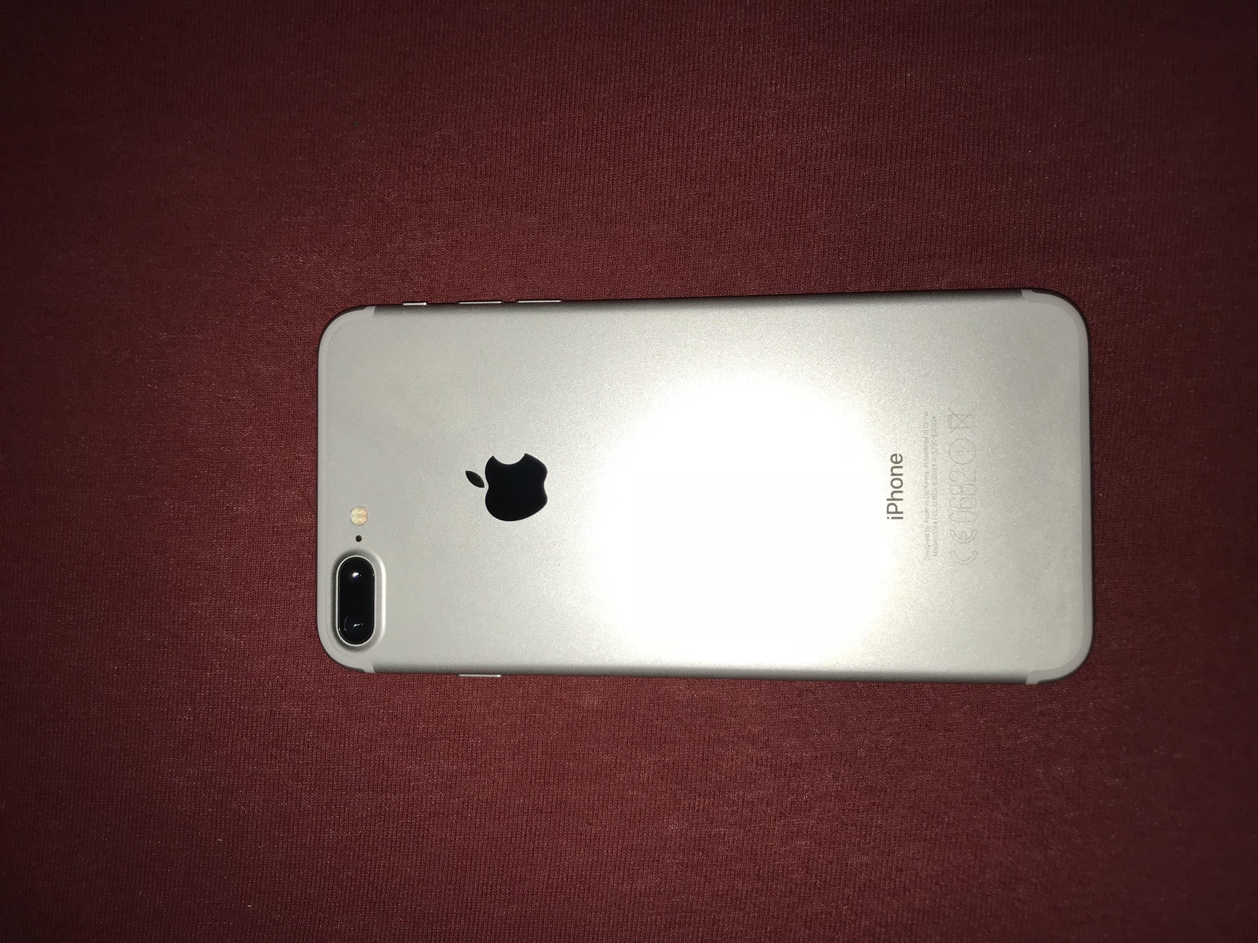 iPhone 7 Plus 32GB Silver - Apple Bazar