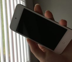 iPod Touch 6.generace 16GB stříbrný