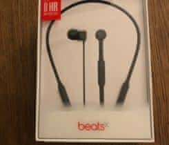 Bezdrátová sluchátka BeatsX černá