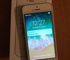 iPhone SE 16 GB Silver