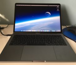 Macbook Pro 13" 2017 bez touch baru