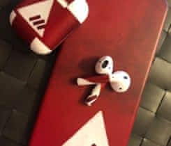 Prodám 7plus matně černý + airpody