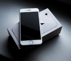 iPhone 8, 64GB, Silver TOP STAV