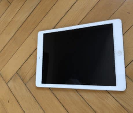 iPad Air 16GB Wi-Fi + Cellular - Apple Bazar