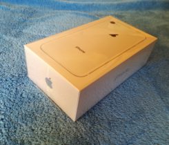 iPhone 8 64 GB, silver