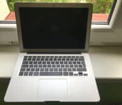 Prodám MacBook Air 13-Mid 2012