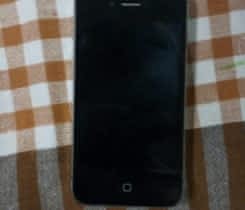 2 iPhony 4S,16 GB, černý