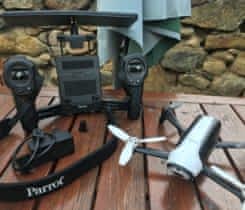 Dron Parrot Bebop 2 + Skycontroller