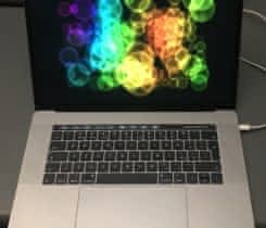 MacBook Pro 15” Touch Bar a Touch ID