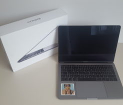 MacBook Pro 13,3/2.3GHz/8GB/256GB 2017