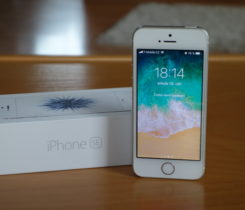 Apple iPhone SE Silver TOP STAV + přísl.