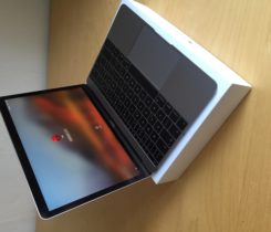 MacBook (Retina, 12-inch, Early 2015)