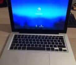 Apple macbook pro 13" 8GB ram 750 GB HDD
