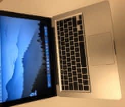 MacBook Pro 13 i5 – top STAV!