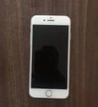 Prodám iPhone 7, 128 GB, stříbrný