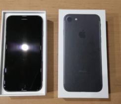 iPhone 7 32 GB BLACK – PERFEKTNÍ STAV