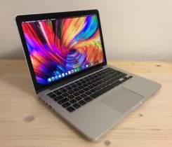 MacBook Pro (Retina, 13-inch) 256GB