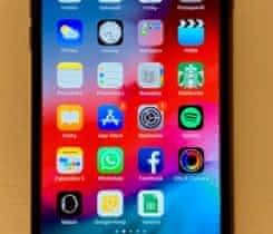 Apple iPhone 8 Plus 64 GB šedý TOP STAV!