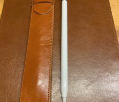 iPad Pro LTE + Pencil a kožený obal