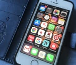 Prodám IPhone 5s 16GB