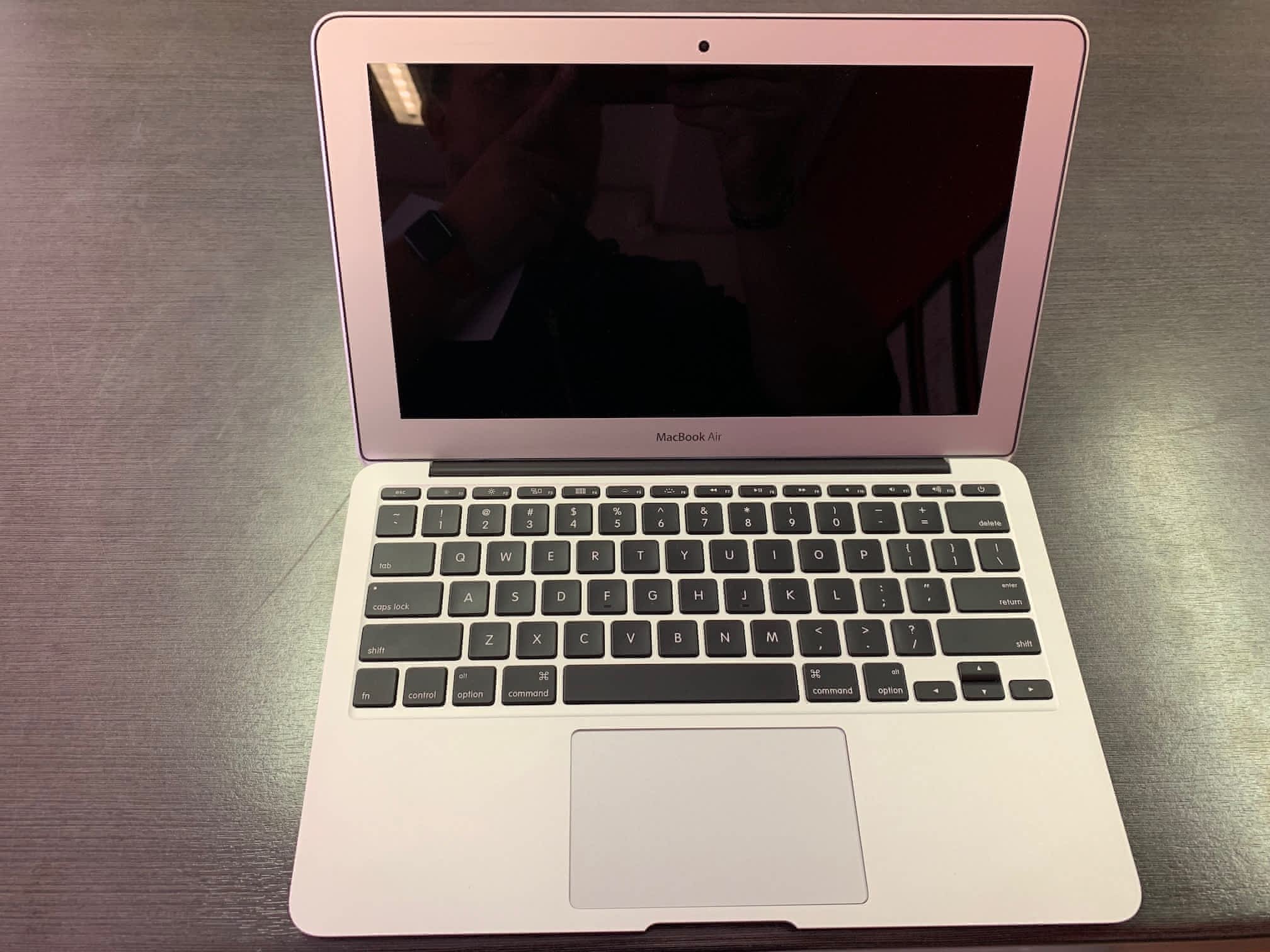 MacBook Air 11インチ 2013年中期 - 非常に良い - Apple バザール MacBook Air 11インチ 2013年中期 - 非常に良い - Apple バザール