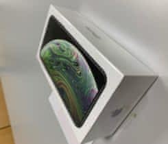 iPhone XS 256GB šedý