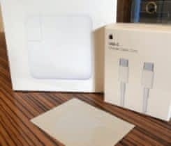 USB-C 61W Power Adapter a cable 2m