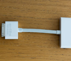 Apple  AV Adapter – Apple 30-Pin to HDMI