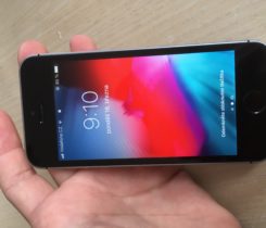 Apple iPhone SE, 32gb, TOP STAV!!