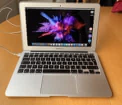 Prodám Macbook air 11