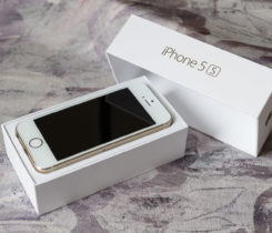 Prodám iPhone 5S 16GB Gold